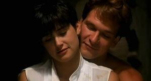 艳鬼情未了在线观看,跨越生死的爱恋，在线重温经典浪漫  第1张